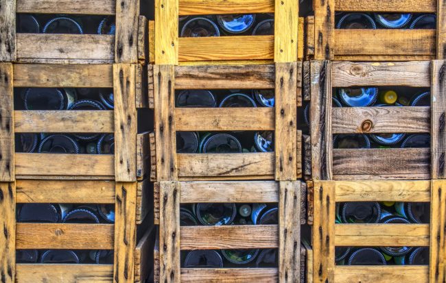 wine-bottles-3126498_1920